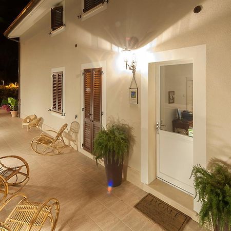Villacolle Visso Exterior foto